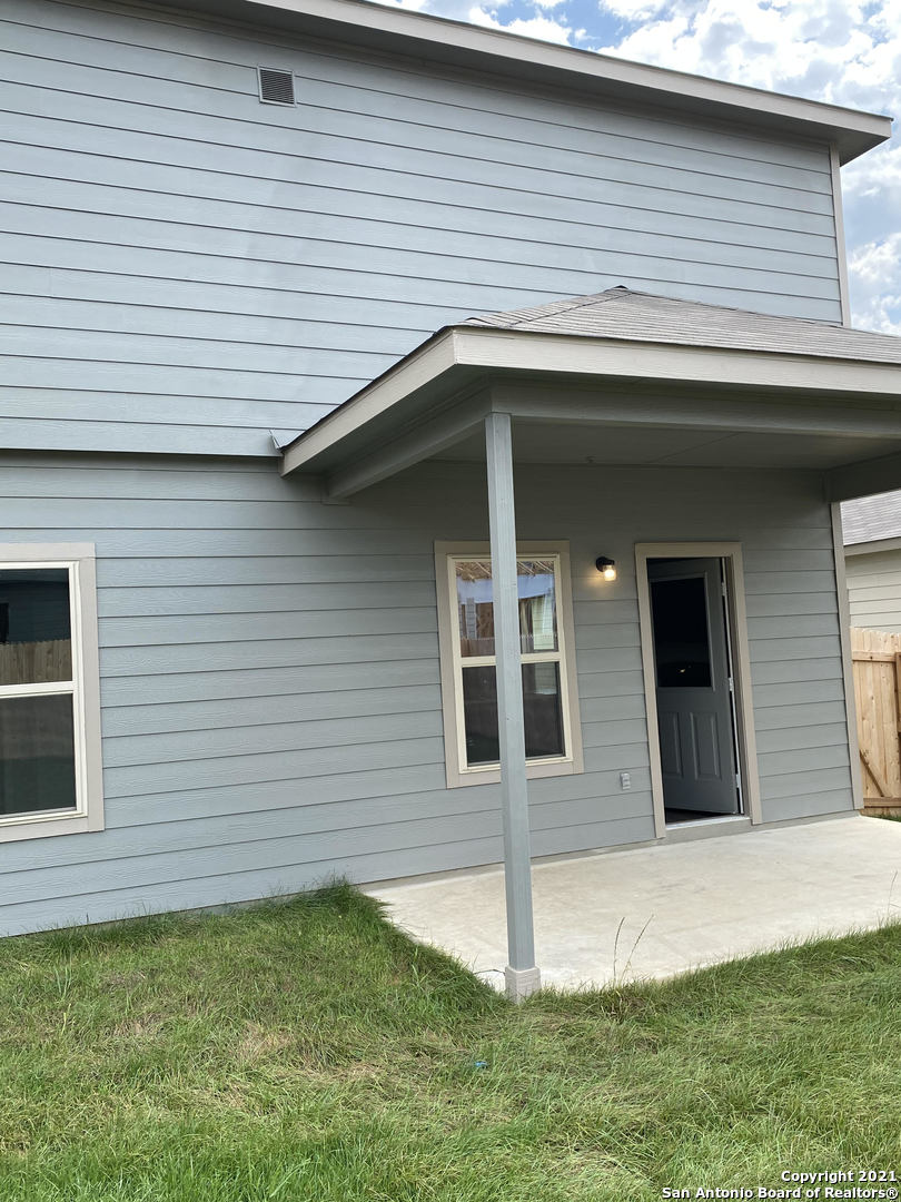 7331 Barlow Grove San Antonio TX 78244