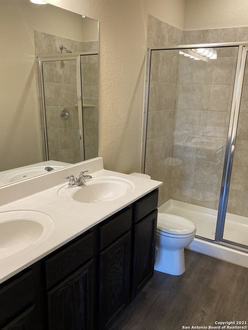 7331 Barlow Grove San Antonio TX 78244