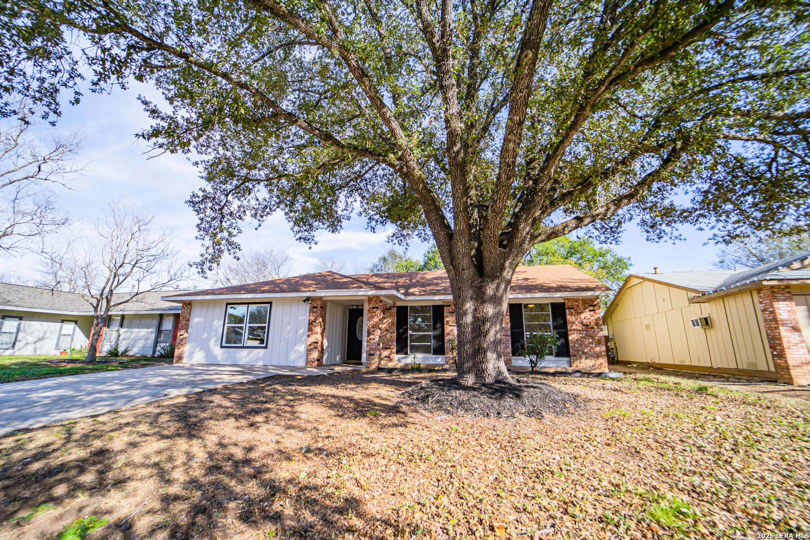 5866 Cliff Path San Antonio TX 78250