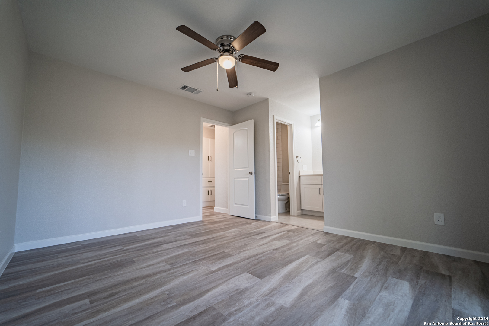 5866 Cliff Path San Antonio TX 78250