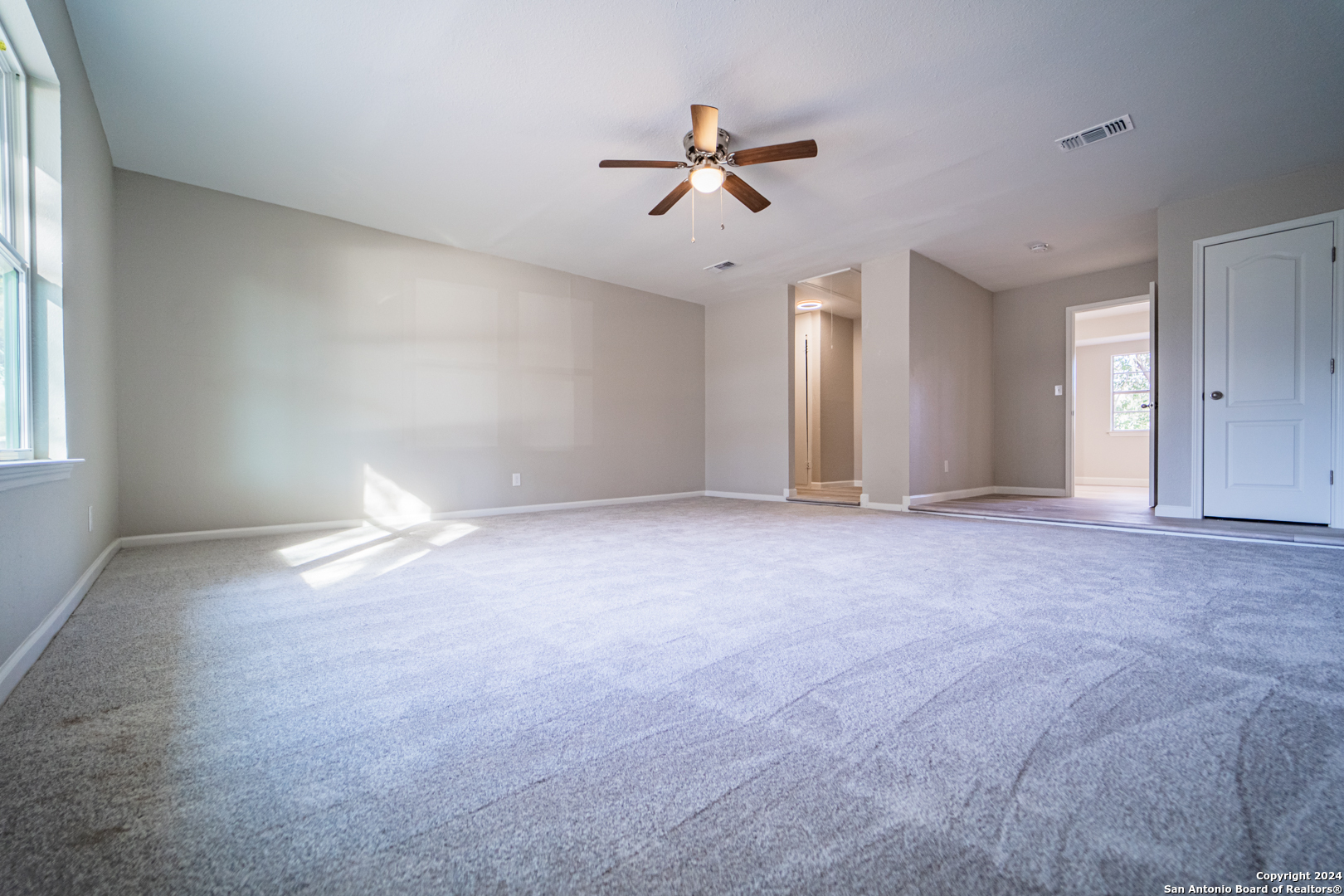 5866 Cliff Path San Antonio TX 78250