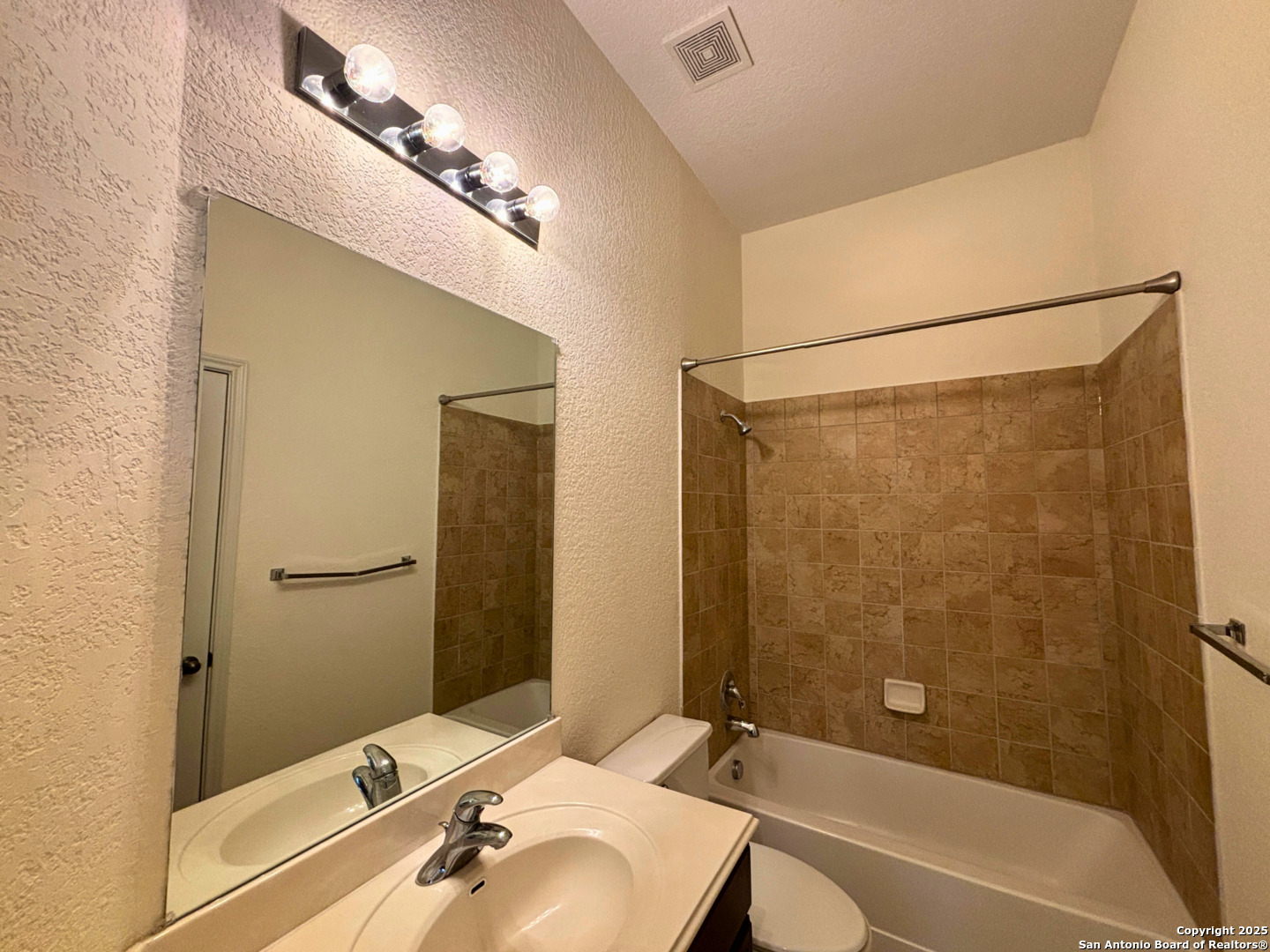 56 Medici San Antonio TX 78258
