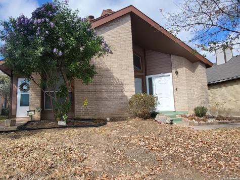 8427 Cranberry Hill San Antonio TX 78254