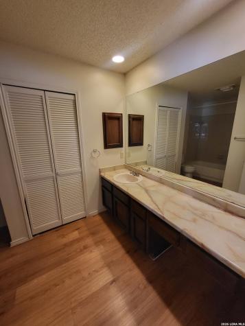 8427 Cranberry Hill San Antonio TX 78254