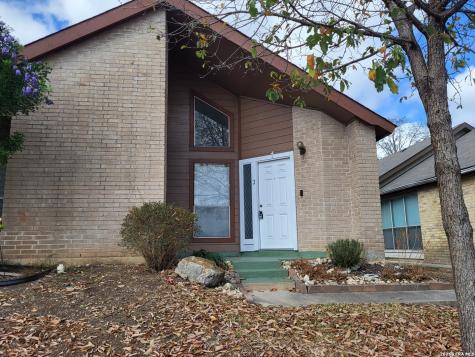 8427 Cranberry Hill San Antonio TX 78254