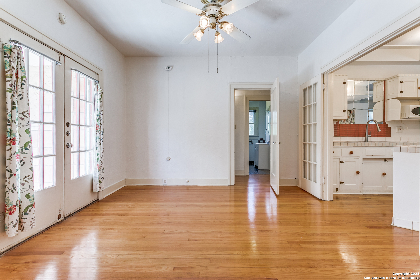 526 Pershing San Antonio TX 78209