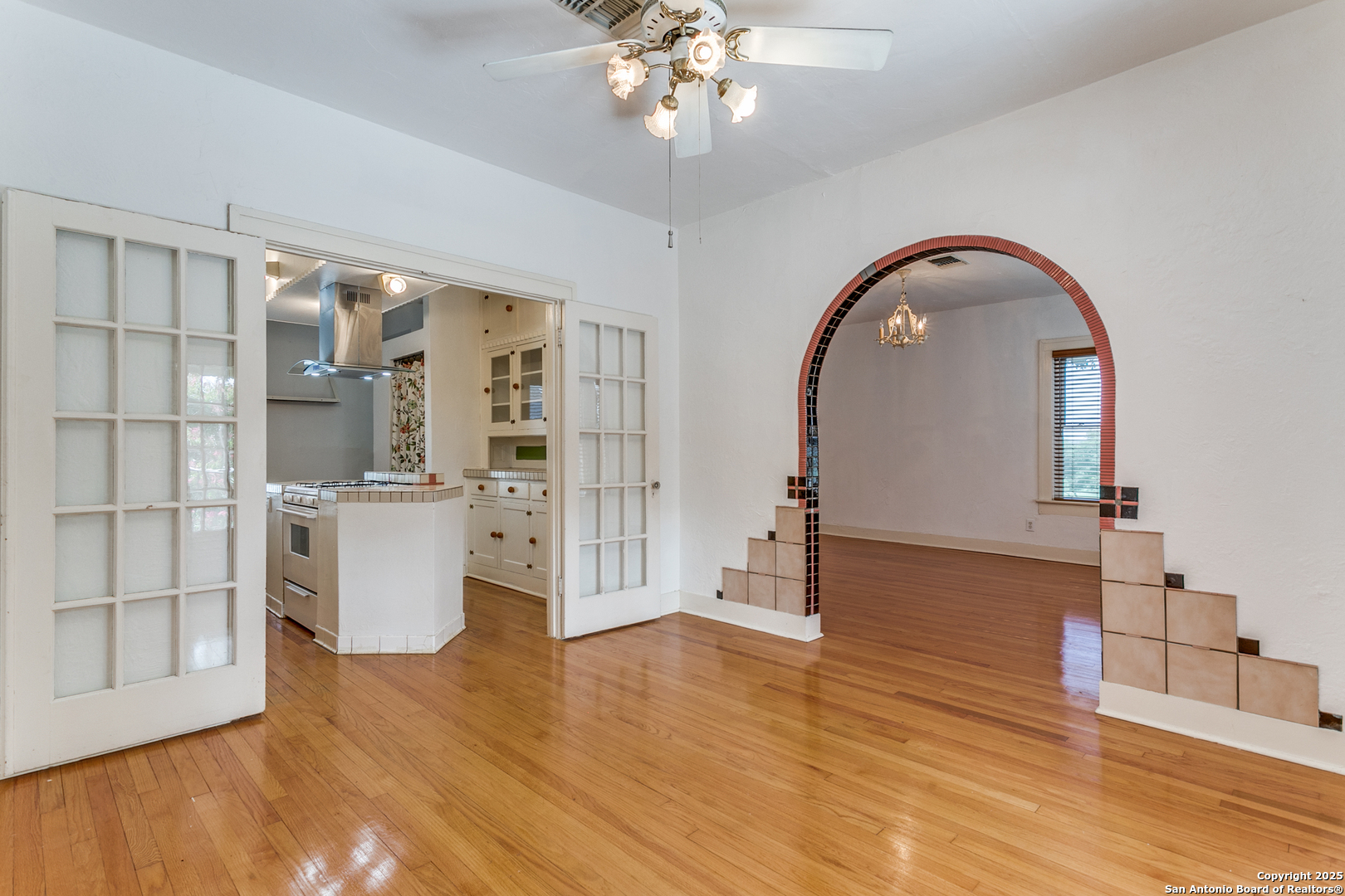 526 Pershing San Antonio TX 78209