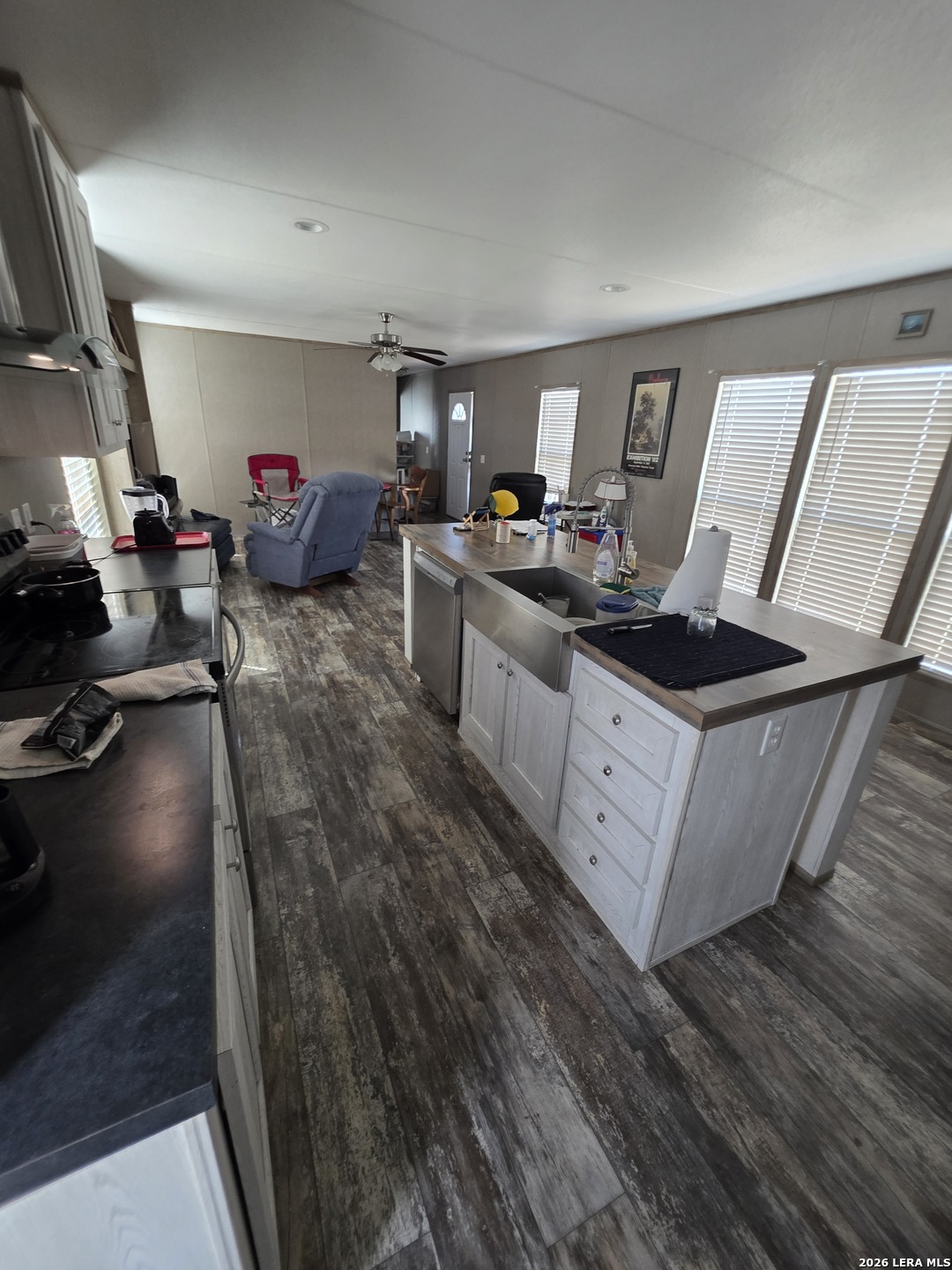 7151 Woodlake Parkway San Antonio TX 78218