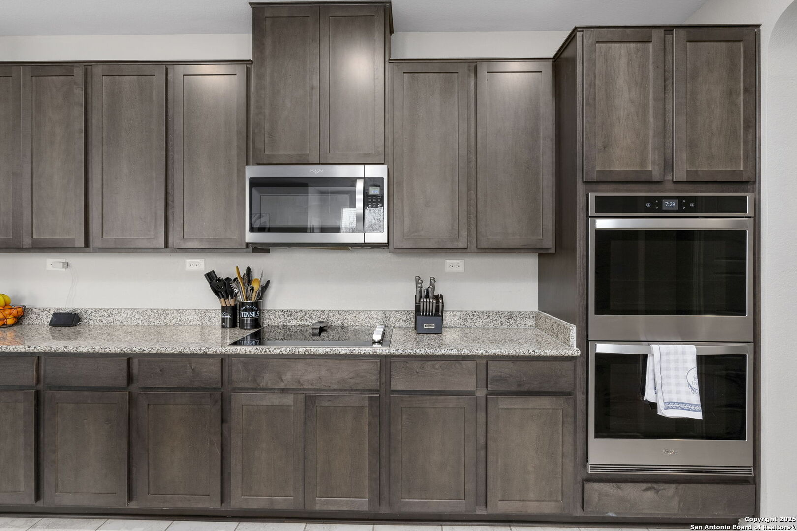 2318 Themis Way San Antonio TX 78245