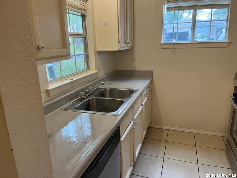 128 Meadow Hill Converse TX 78109