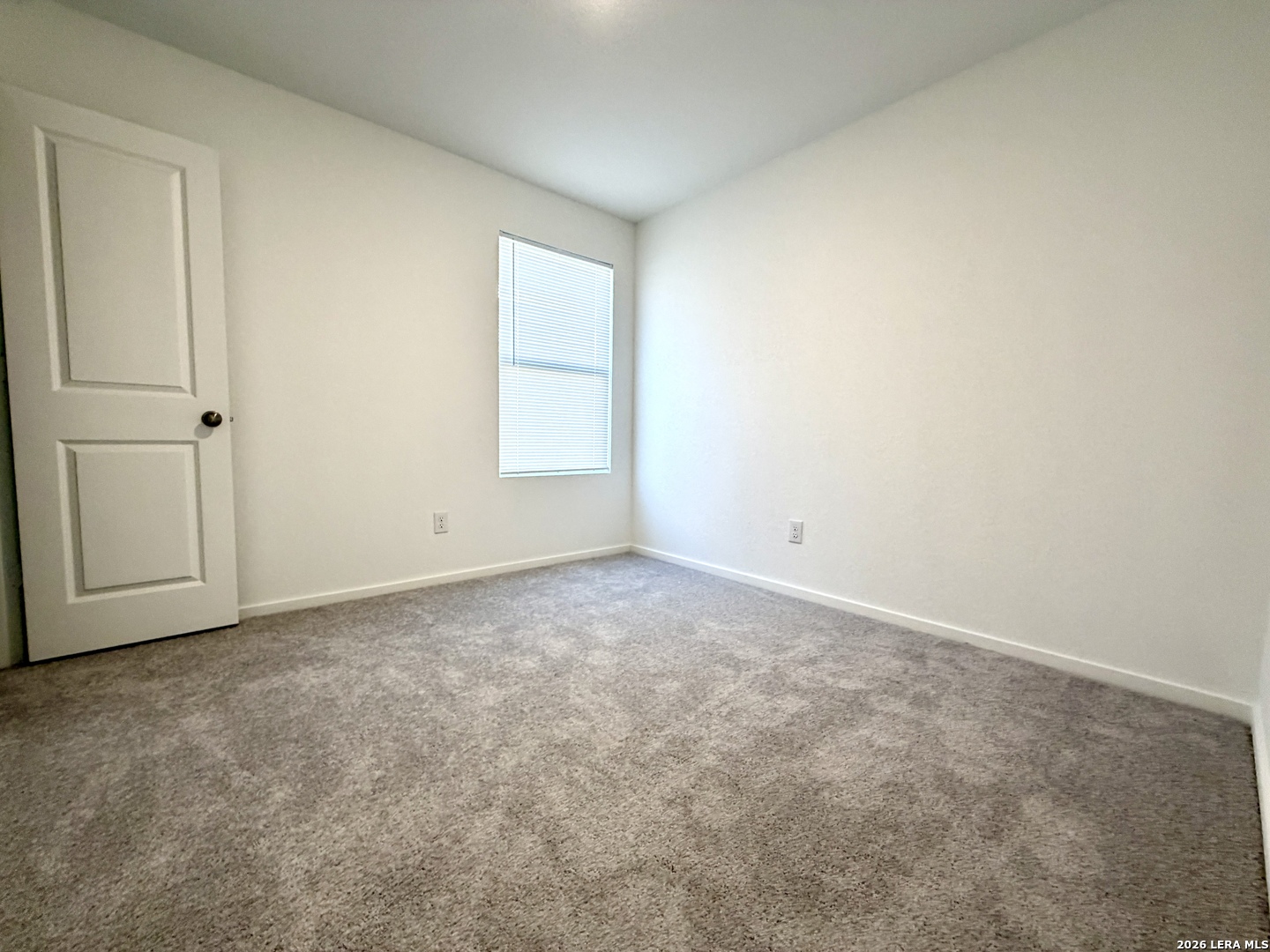 6863 Chert Chase Elmendorf TX 78112