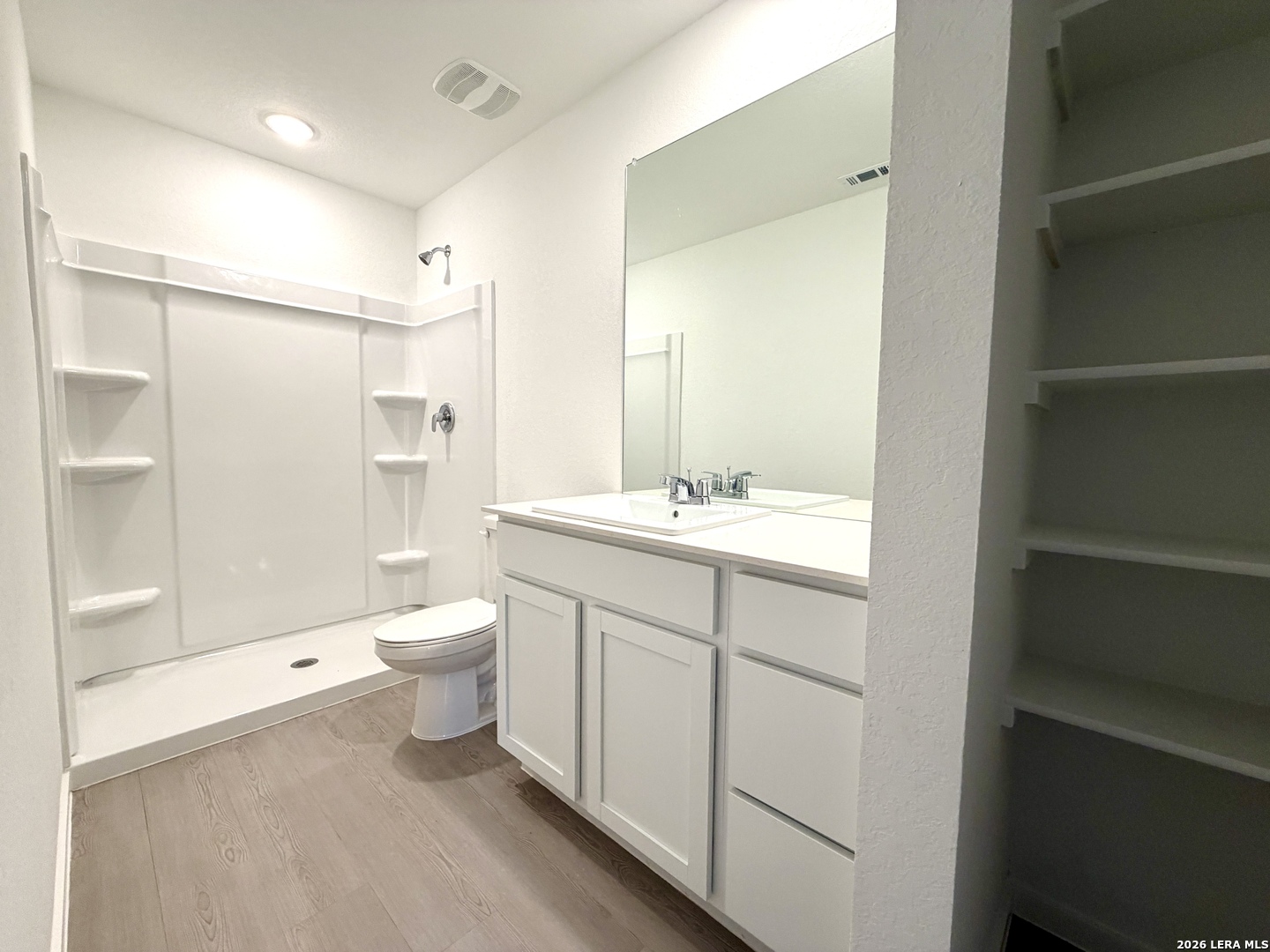 6863 Chert Chase Elmendorf TX 78112