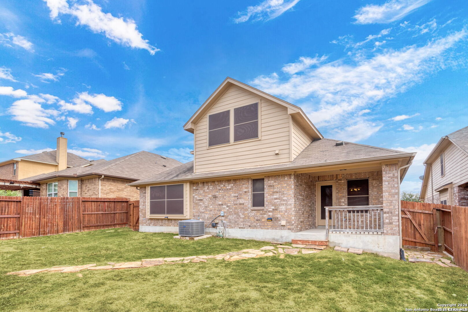 809 Laserra Cibolo TX 78108