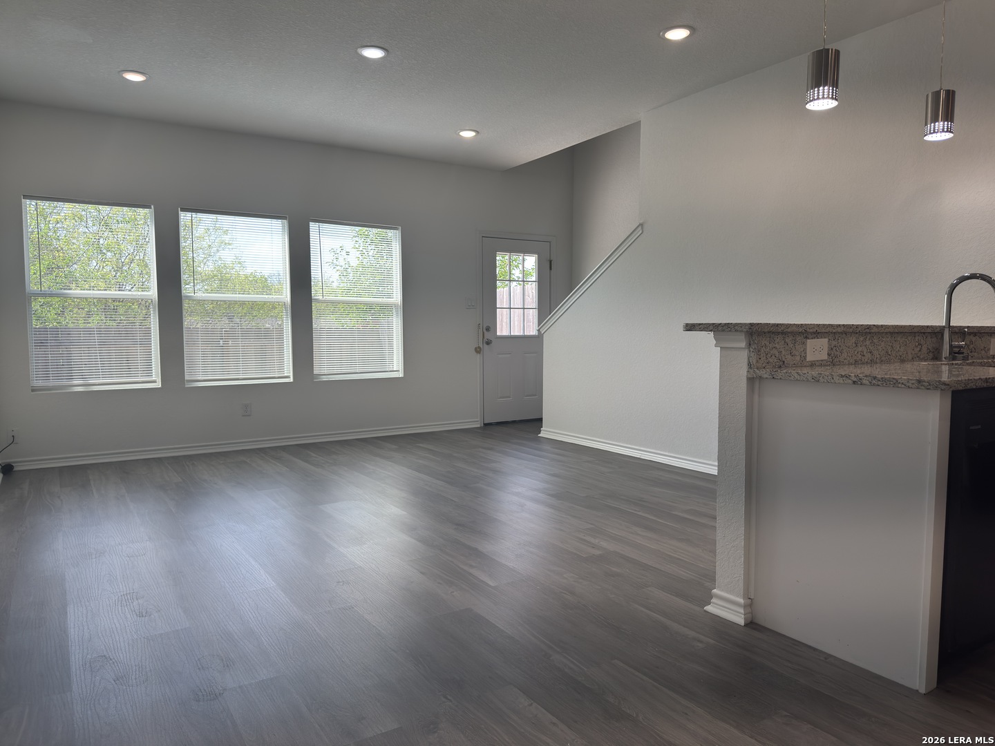 6942 Crestway San Antonio TX 78239