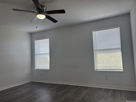 6942 Crestway San Antonio TX 78239