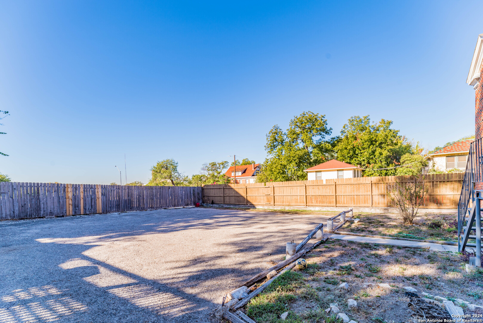 706 W French Place San Antonio TX 78212