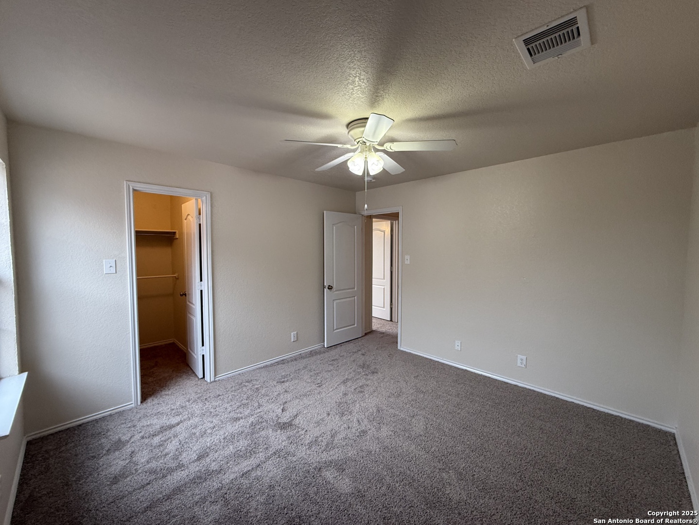 11111 Liberty Field San Antonio TX 78254