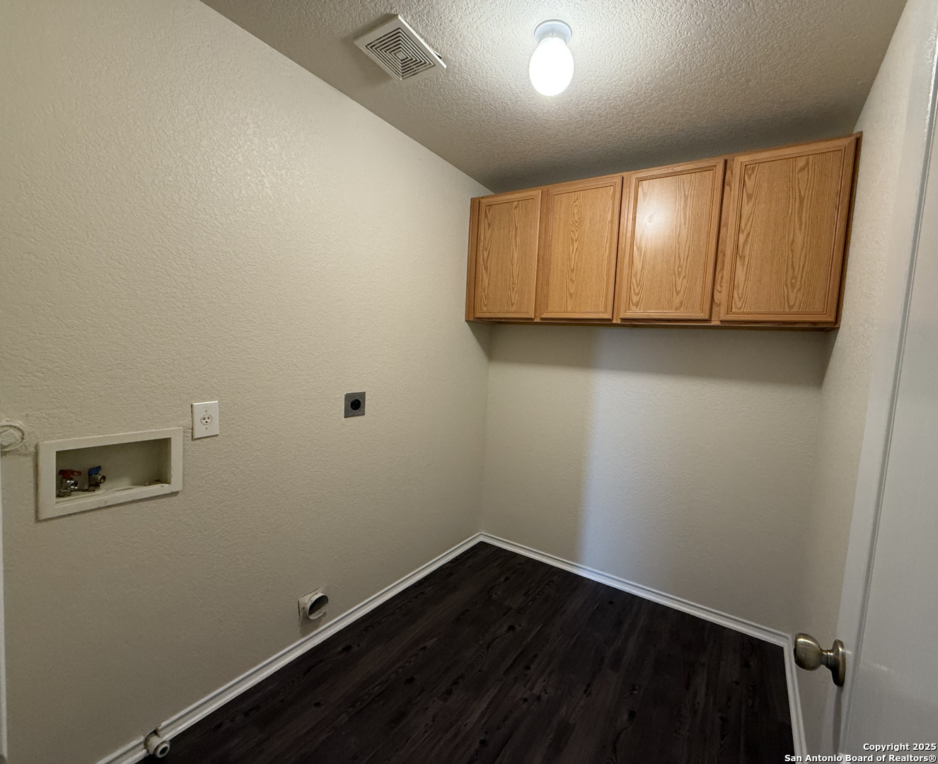 11111 Liberty Field San Antonio TX 78254