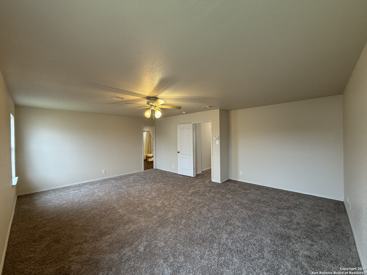 11111 Liberty Field San Antonio TX 78254