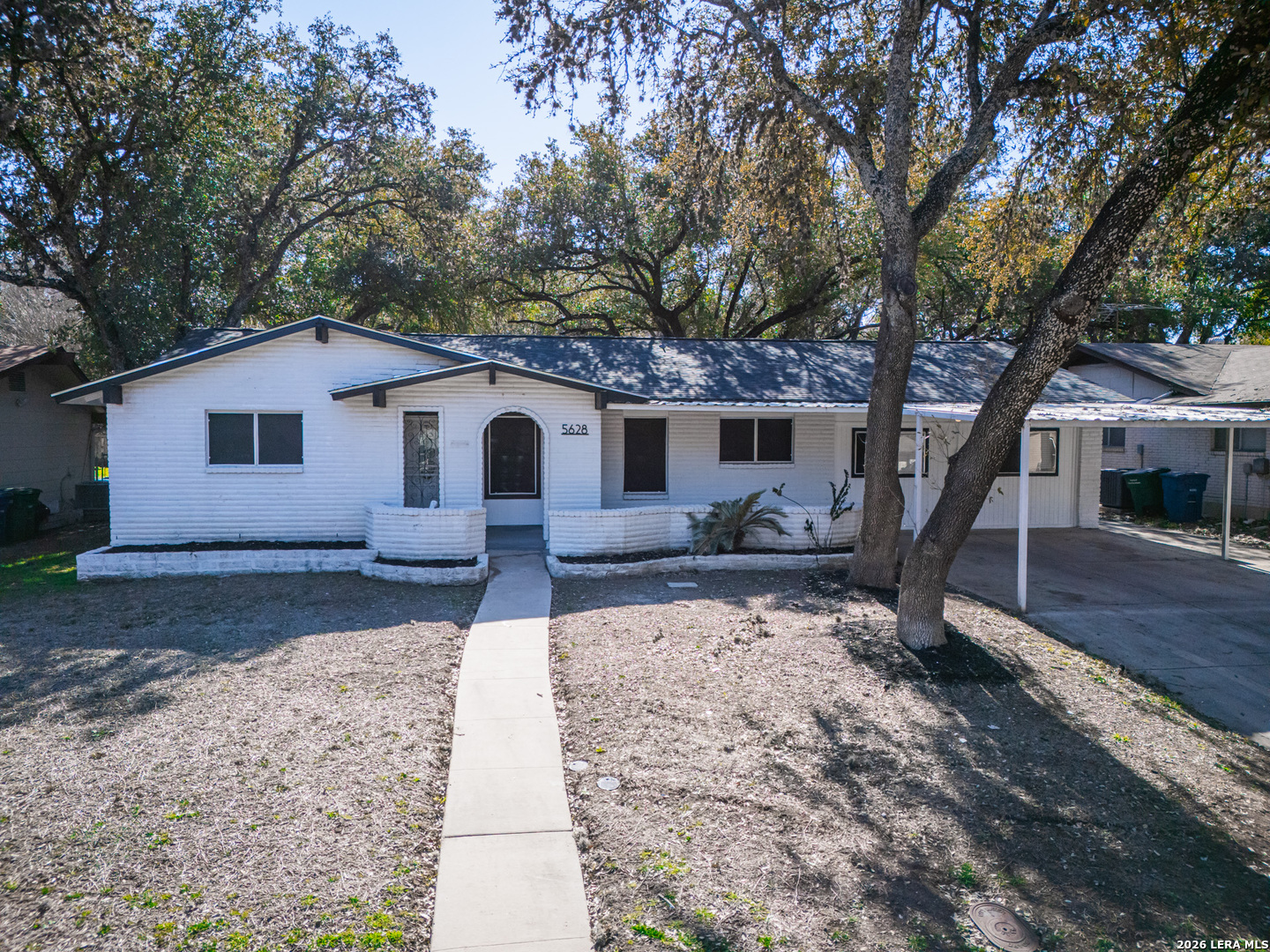 5628 Charlie Chan Drive San Antonio TX 78240