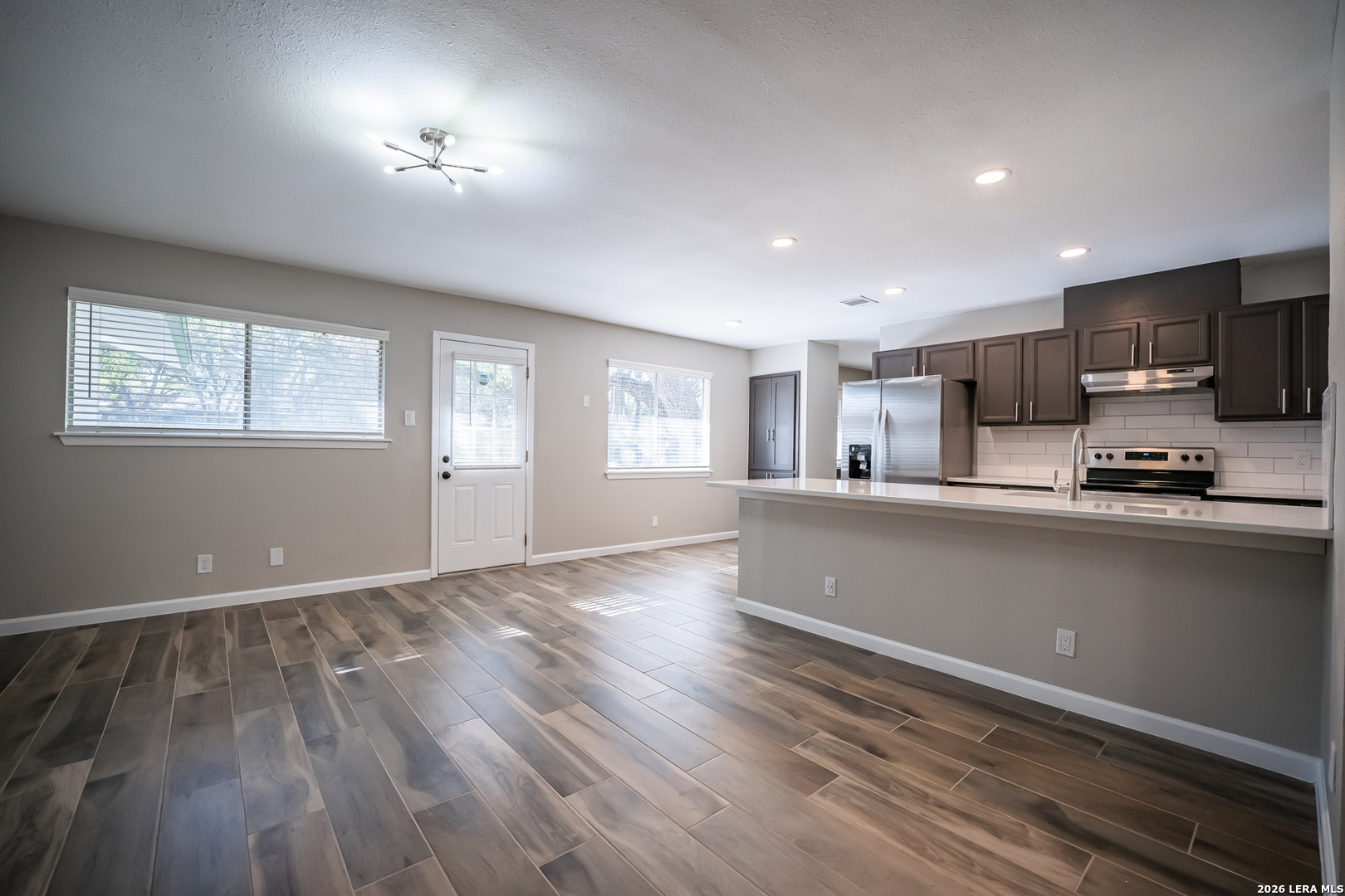 5628 Charlie Chan Drive San Antonio TX 78240