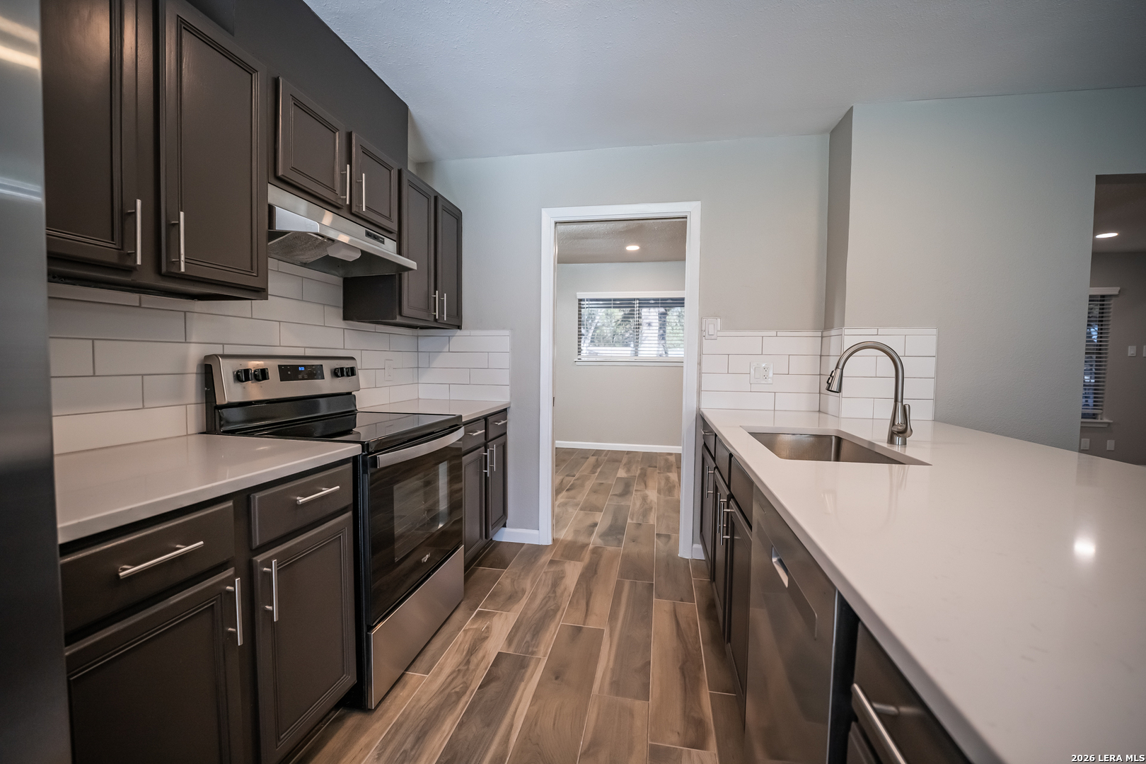 5628 Charlie Chan Drive San Antonio TX 78240