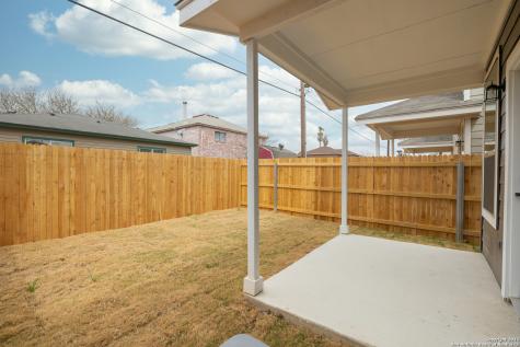 2307 Lynwood Bend San Antonio TX 78245