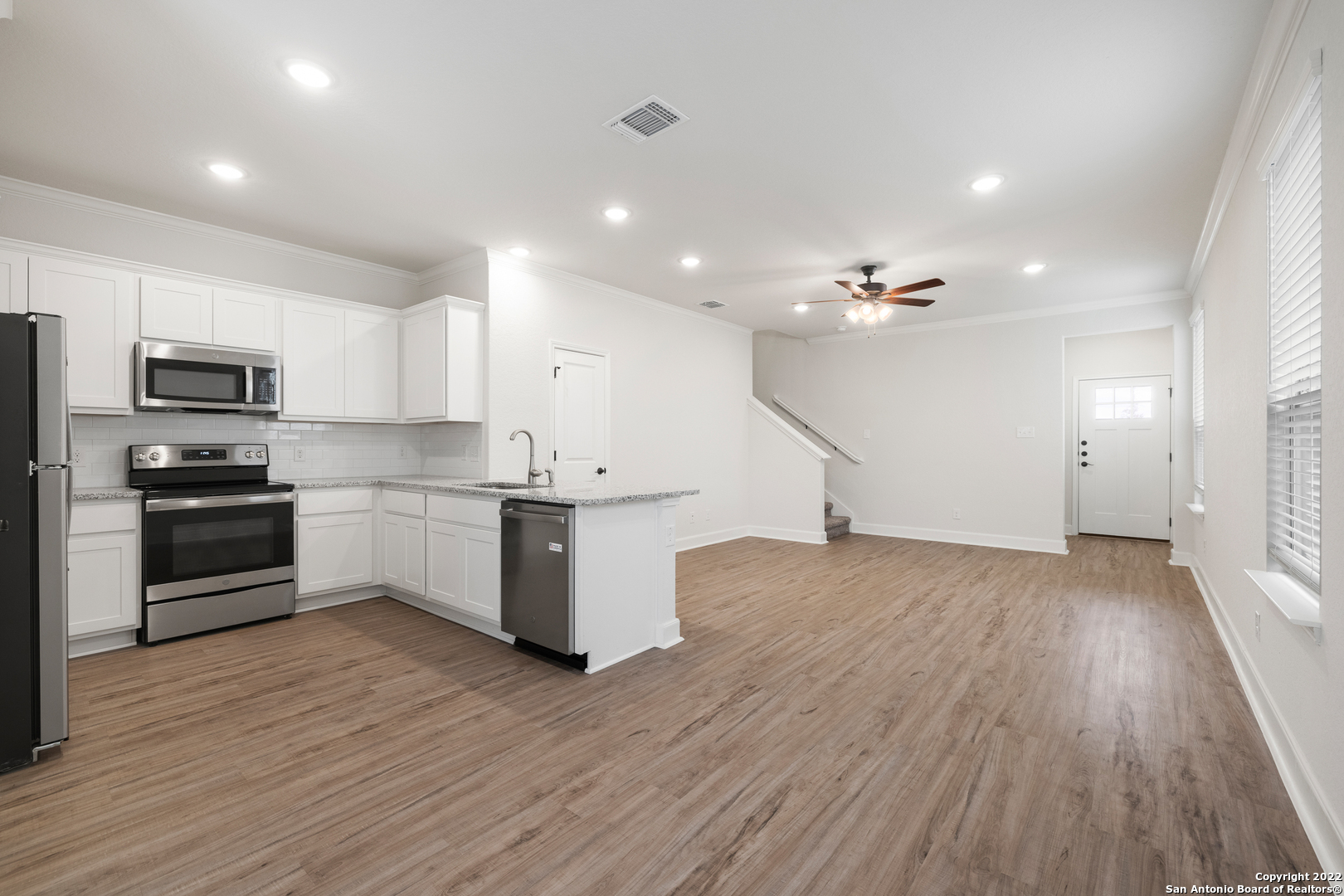 2307 Lynwood Bend San Antonio TX 78245