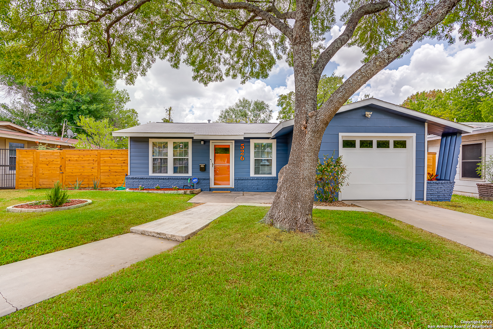 526 Marchmont Lane San Antonio TX 78213