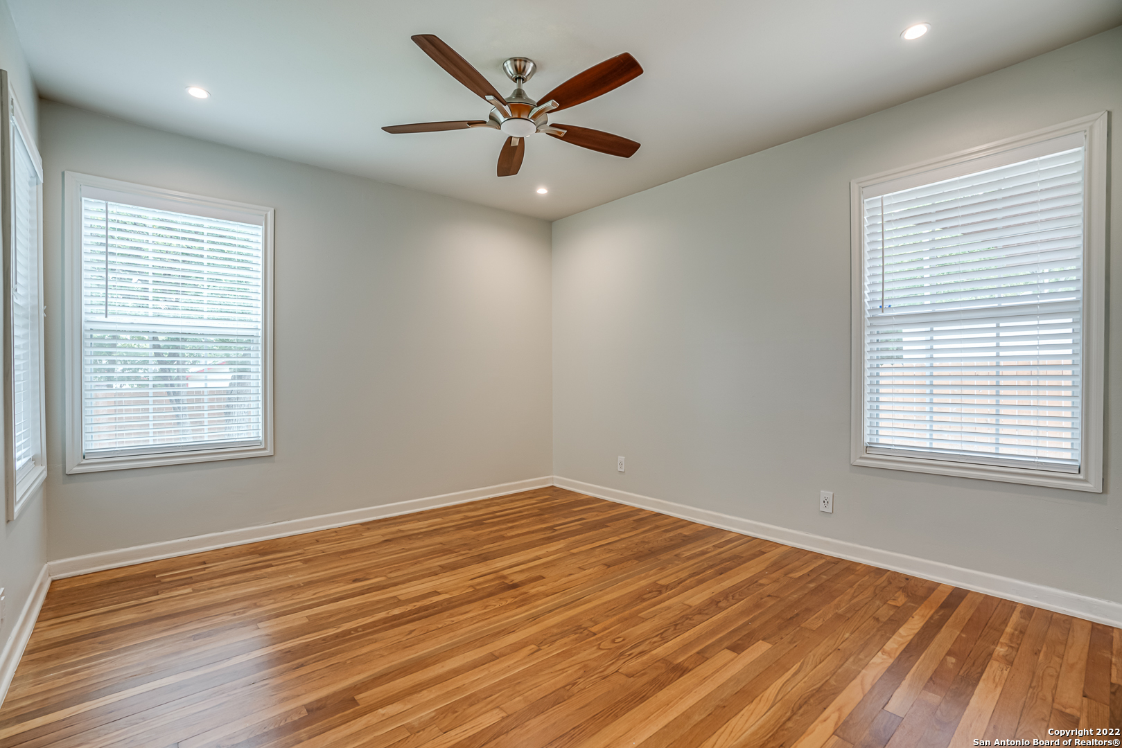 526 Marchmont Lane San Antonio TX 78213