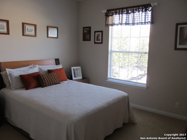 118 Stonewall Bend San Antonio TX 78256