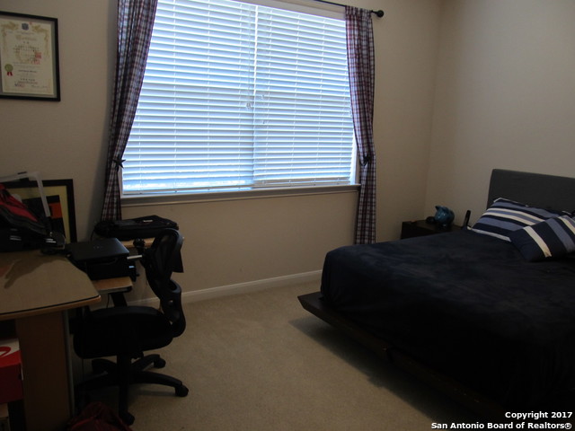 118 Stonewall Bend San Antonio TX 78256