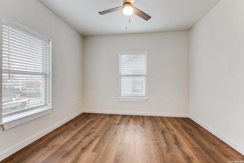 920 Mcilvaine San Antonio TX 78201