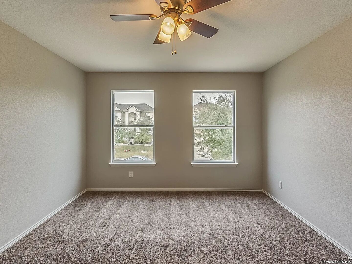 6772 Wayman Live Oak TX 78233