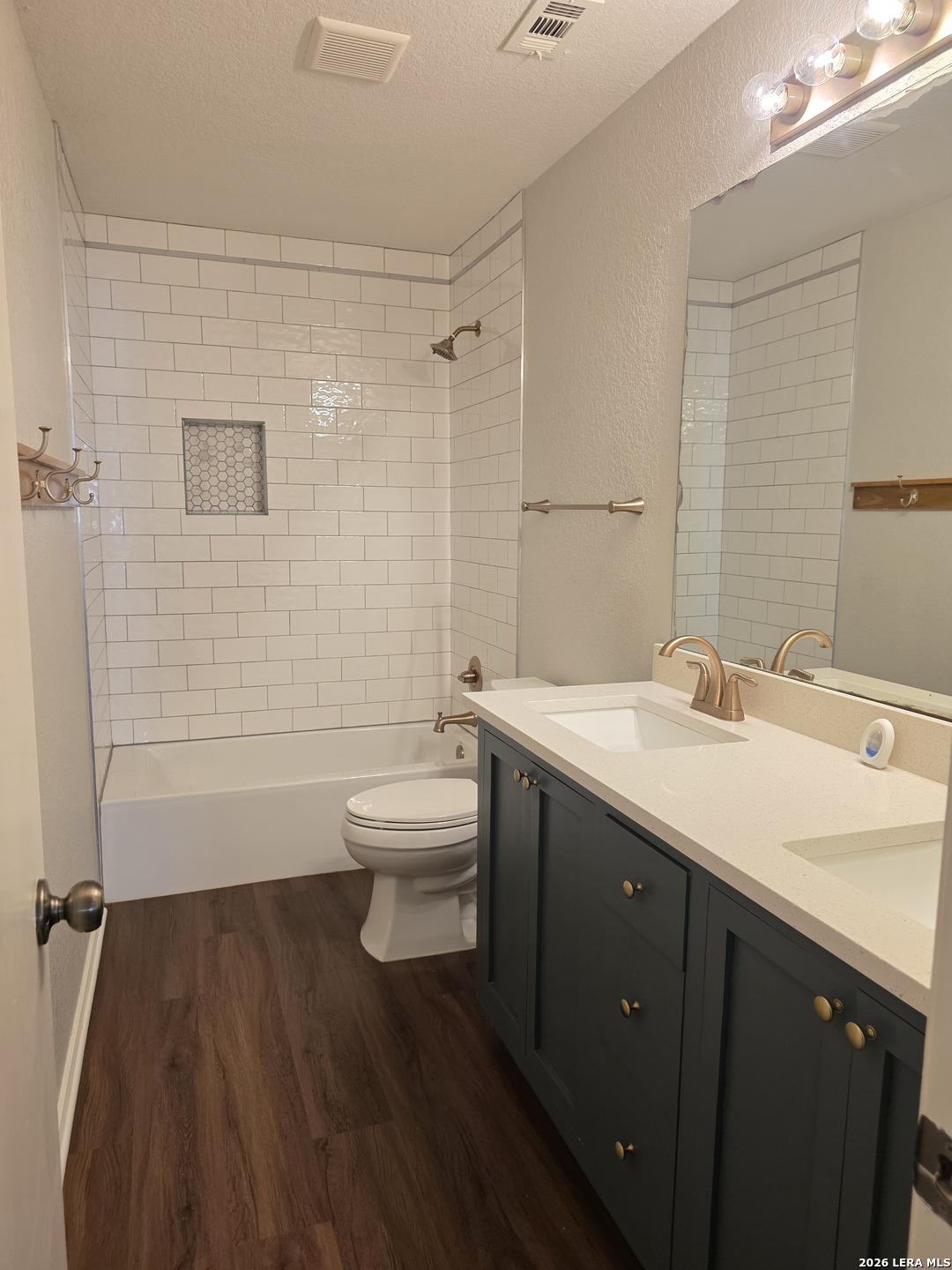 6772 Wayman Live Oak TX 78233