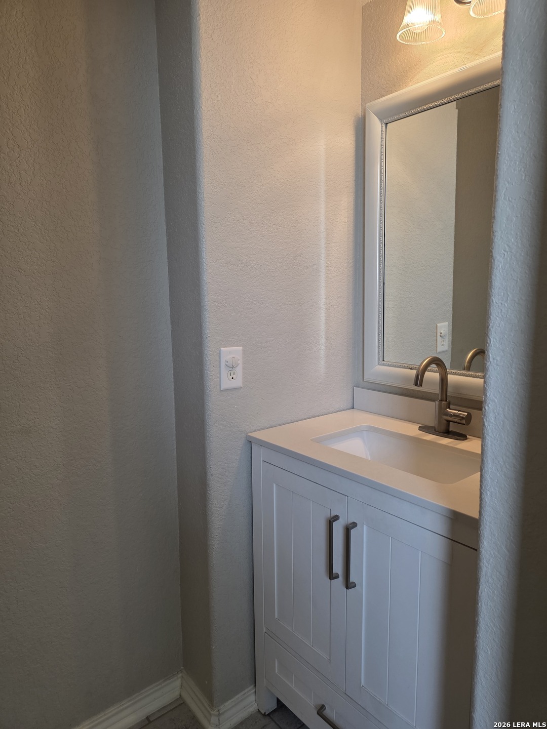 6772 Wayman Live Oak TX 78233