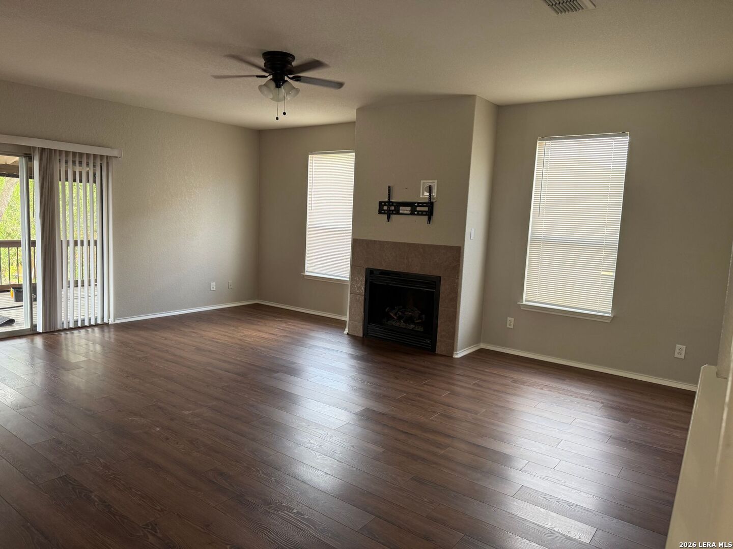 6772 Wayman Live Oak TX 78233