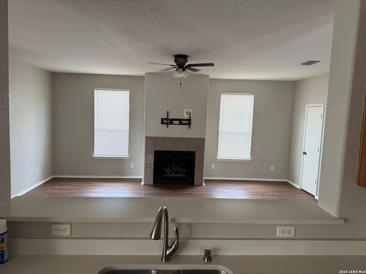 6772 Wayman Live Oak TX 78233