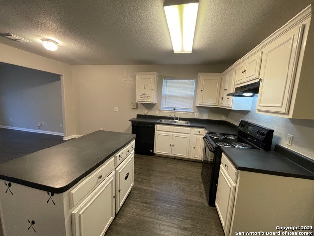 5730 Butch Canyon San Antonio TX 78252