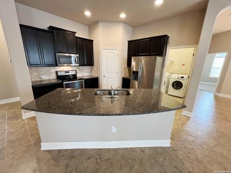9806 Shawnee Bluff San Antonio TX 78109