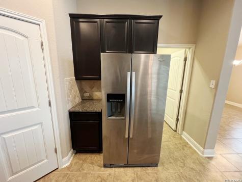 9806 Shawnee Bluff San Antonio TX 78109