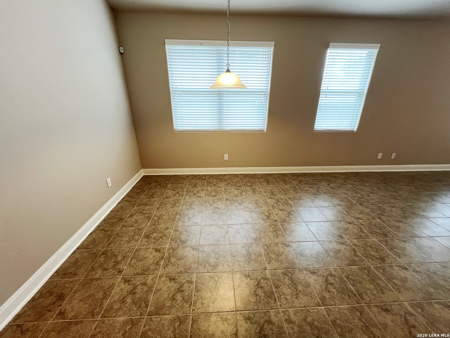 9806 Shawnee Bluff San Antonio TX 78109