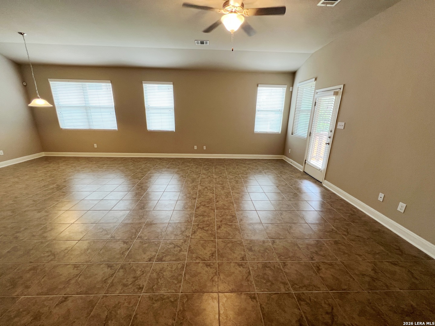 9806 Shawnee Bluff San Antonio TX 78109