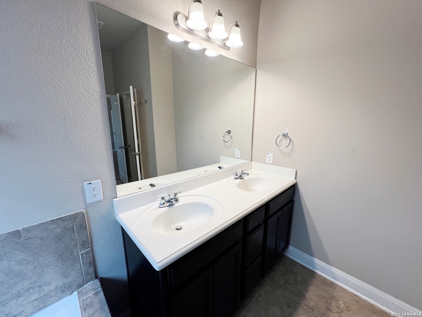 9806 Shawnee Bluff San Antonio TX 78109