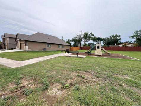 9806 Shawnee Bluff San Antonio TX 78109