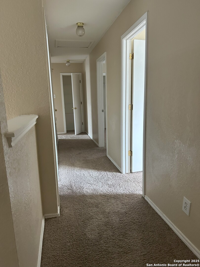 2126 Hollow Circle San Antonio TX 78227
