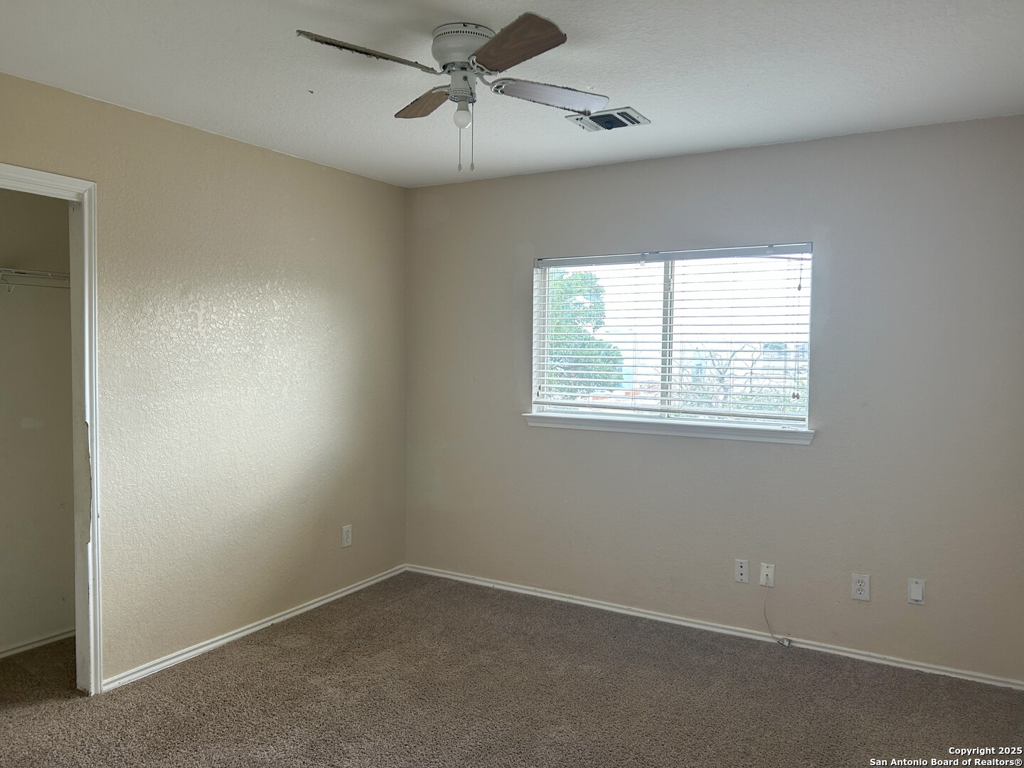 2126 Hollow Circle San Antonio TX 78227