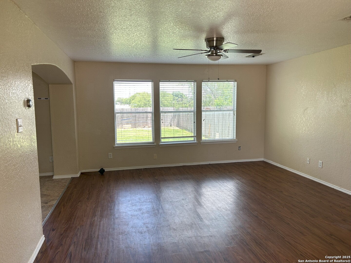 2126 Hollow Circle San Antonio TX 78227