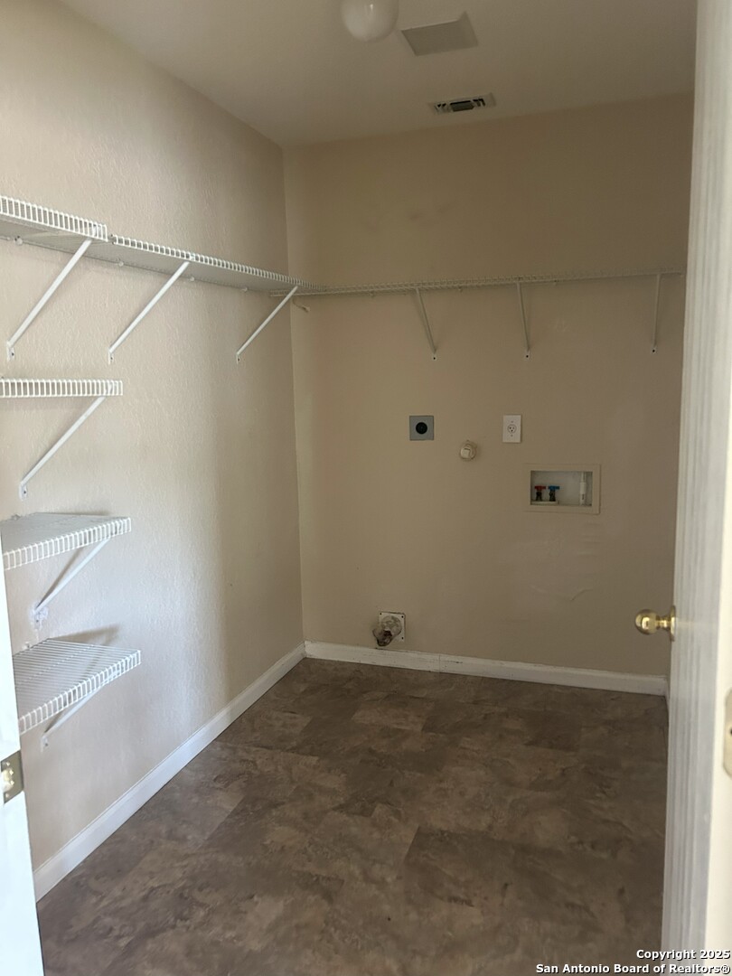 2126 Hollow Circle San Antonio TX 78227