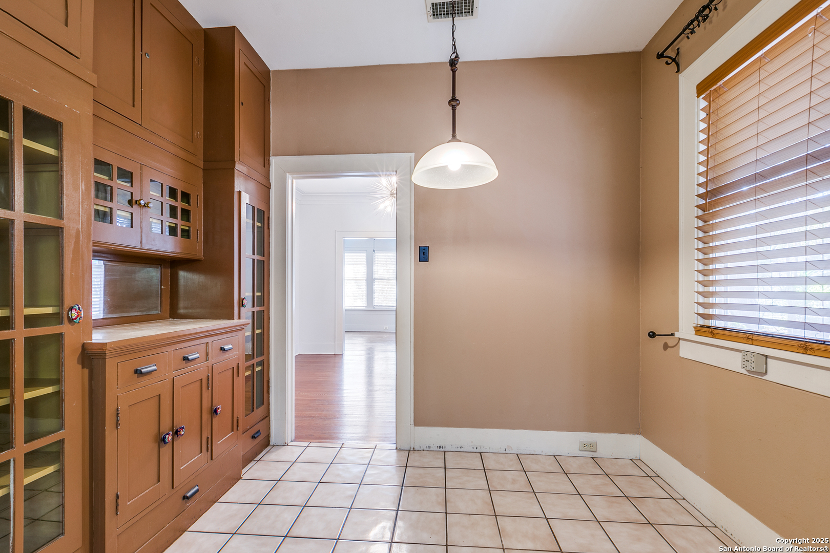 411 E Huisache Avenue San Antonio TX 78212